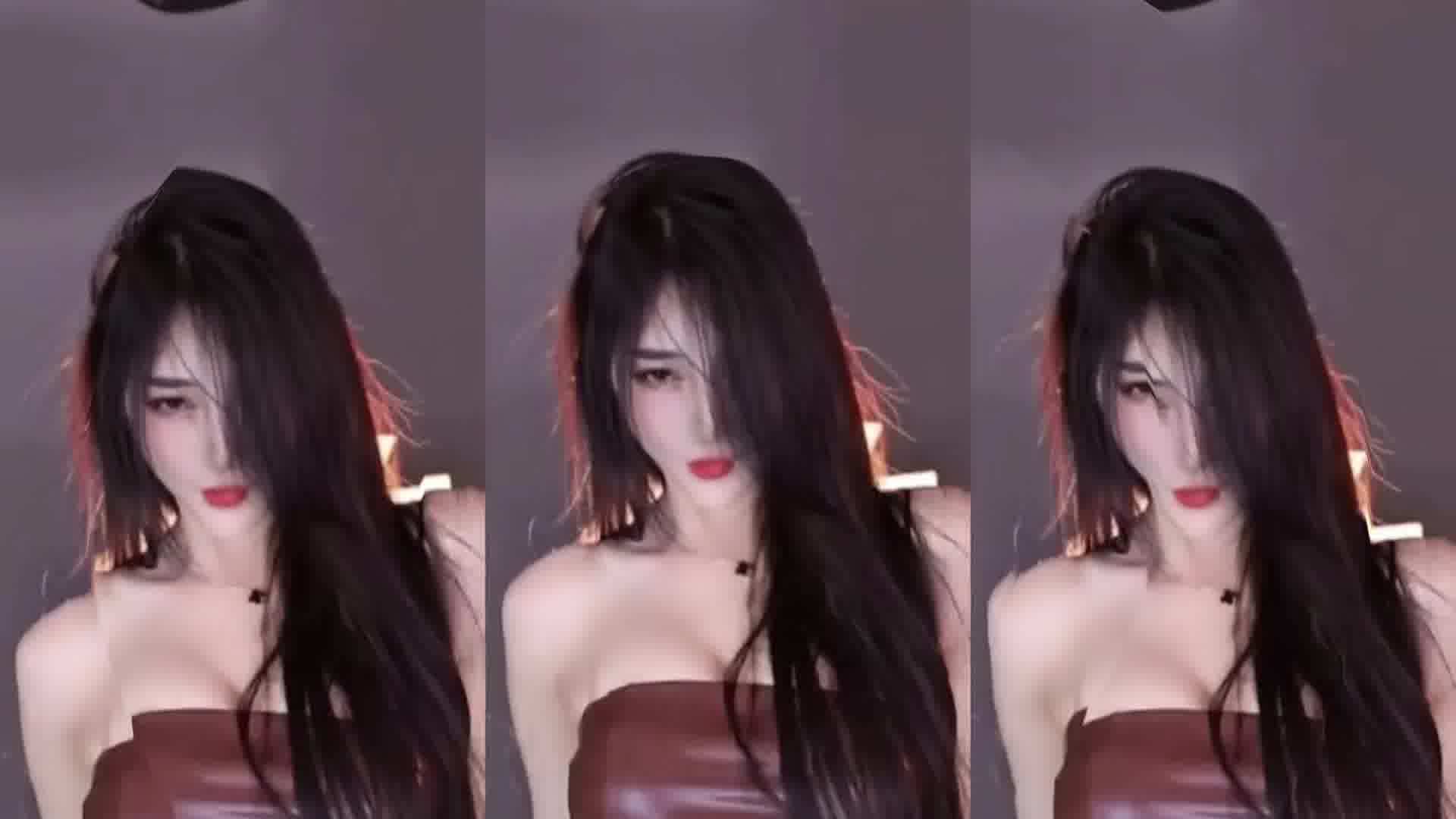 谁能抵挡得住车车的皮裙