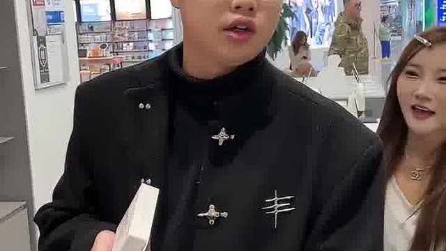 逛超市遇到这种人，就应该给他点教训，看下次还敢不敢