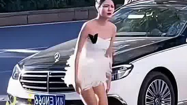 难道就不怕烫大腿吗？