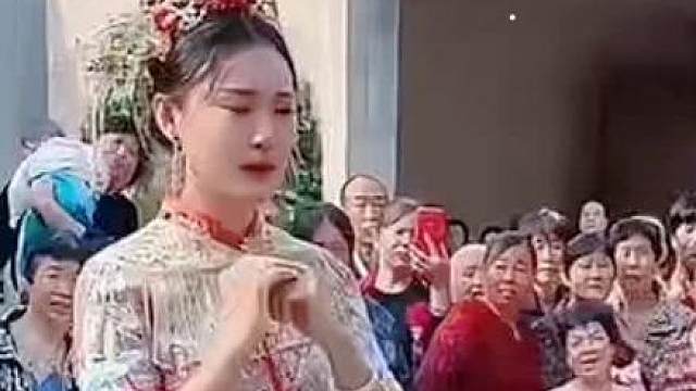 咱小杨季后赛首胜恭喜开拓者扳平马刺!