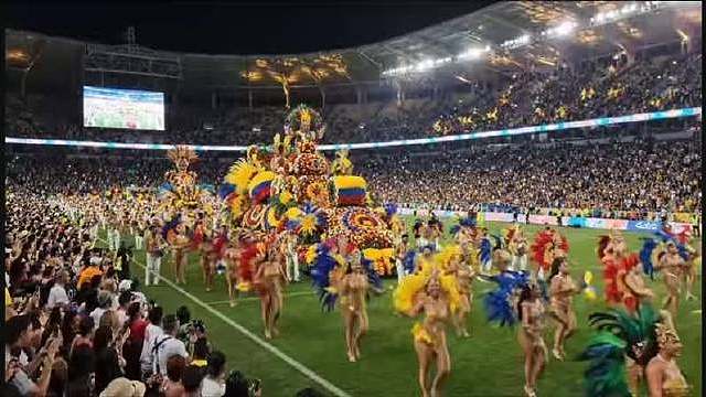 同事突然集体失语？不是开会，是耳机里在放2026世界杯！韩国vs捷克这波对决，开幕式都没这关注度，摸