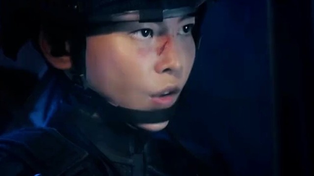 于文文新片上演女子反恐特战队，真刀真枪厮杀，用铁血手腕守卫女性荣光！
