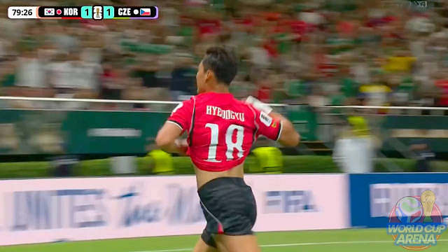 Oh）进球锁定2-1。韩国给全体亚洲球迷争足了面子！  ​​​