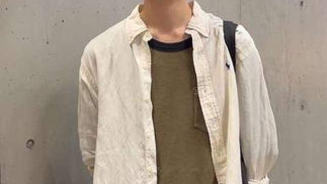 干净随性的男孩子真的很加分噻。