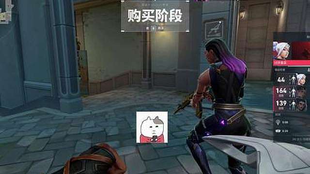 想跪下来求你们别串了，结果发现跪下来可以拽你们所有人的裤子。
