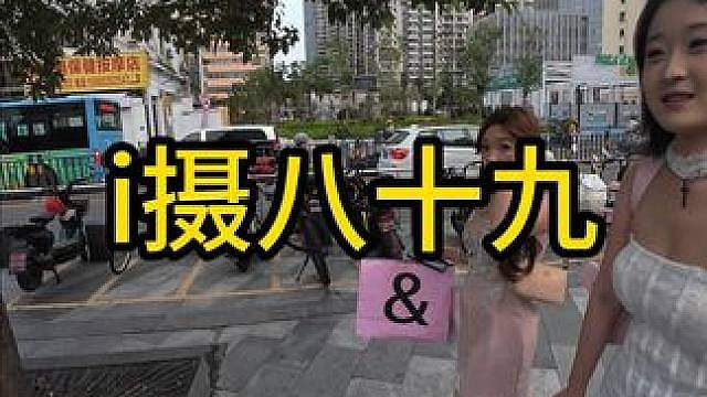 躲在角落偷偷哭