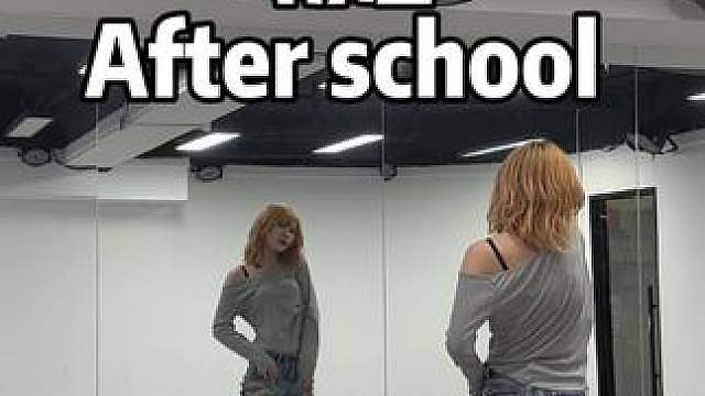 这歌出的时候我还在上小学