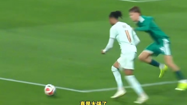 这波个人能力也是独一档的