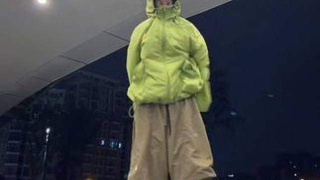 左右脑互搏中，哈哈哈哈哈哈哈哈哈哈已玩疯