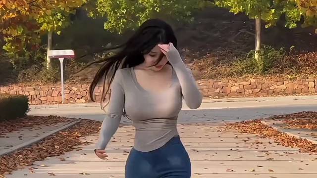 把我的白裤子拿来