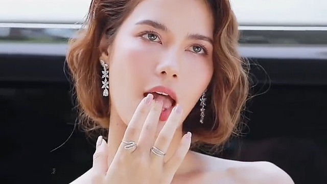 就是这个味“美丽坏女人”