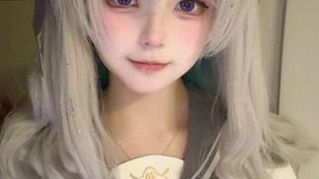 小猫 拿我照片ai当自己的你牛逼！