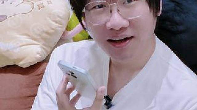 豆包完全是在搞节目效果