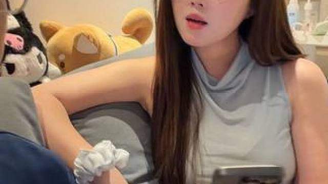 哪来的前女友？？