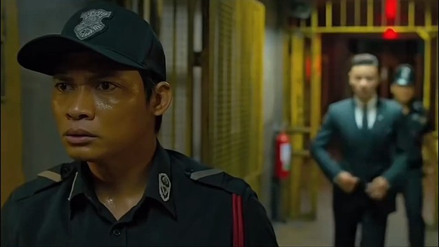 张晋的巅峰时刻。现在的影视圈还能拍出这样的动作片吗？#西装暴徒 #张晋 #武打动作