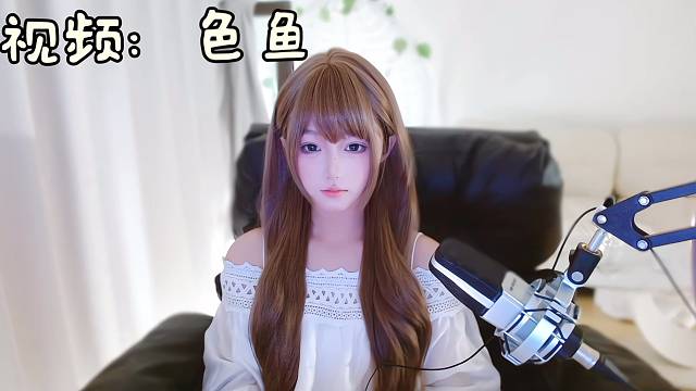 今天和房梁表白了 她没有拒绝 只是一直吊着我 脸红红的 喘不上气 好暧昧 好像恋爱了