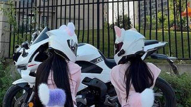 宝 来重庆有个恋爱找你谈