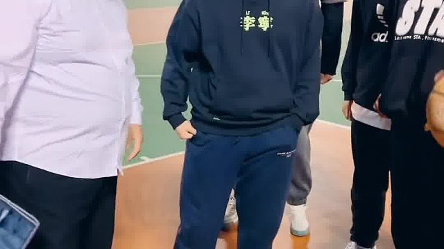 做人不能贪，贪了反而一无所有