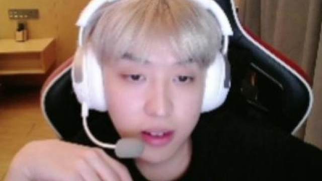 要不说职业视力好呢