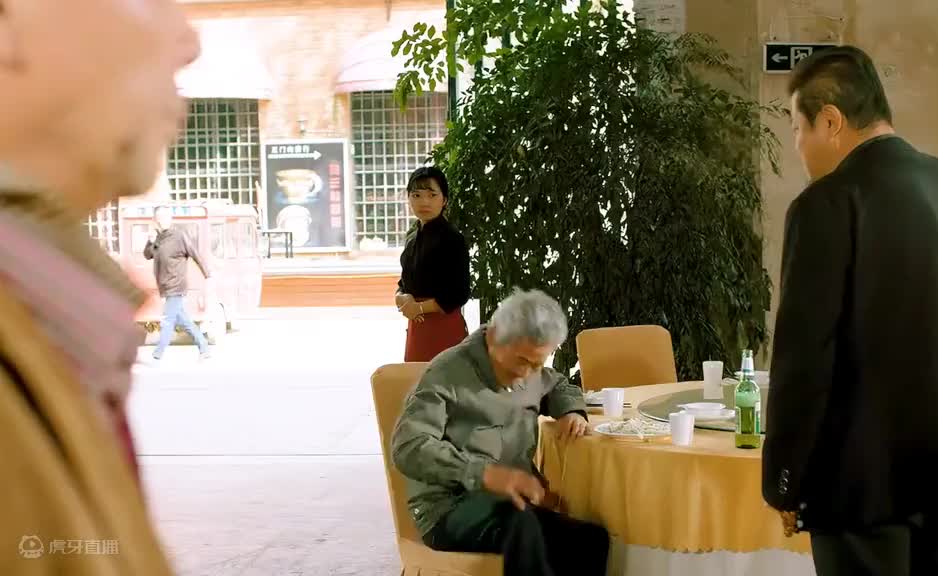 “铁头功要债，有创意，下次我也试试”