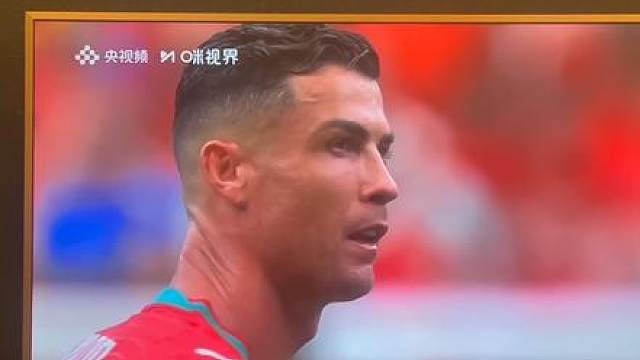 葡萄牙1:1刚果(金）41岁的年纪已经尽力了，昨晚C罗压根没有等到队友传来的球，唯一两个球被对方搞破坏了防的死死的。看的全场提心吊胆的生怕刚果（金）又进球了！