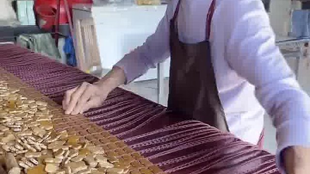 现在会这门手艺的不多了吧