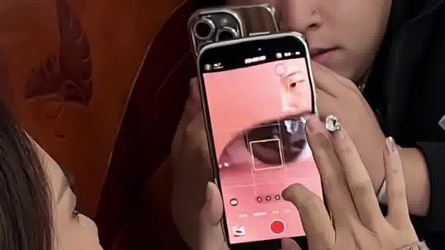 现在情侣之间连这点信任都没有了吗？