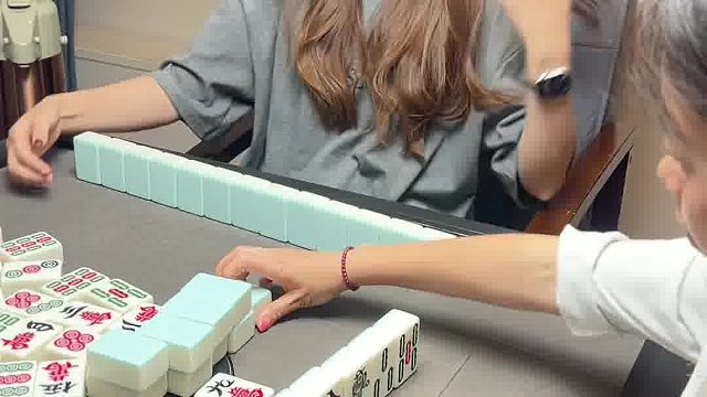 我觉得没炸胡，他们非要说我炸胡？谁懂呀，网友来断案
