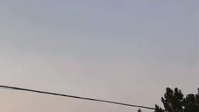 上联：金箍棒可长可短__下联：？