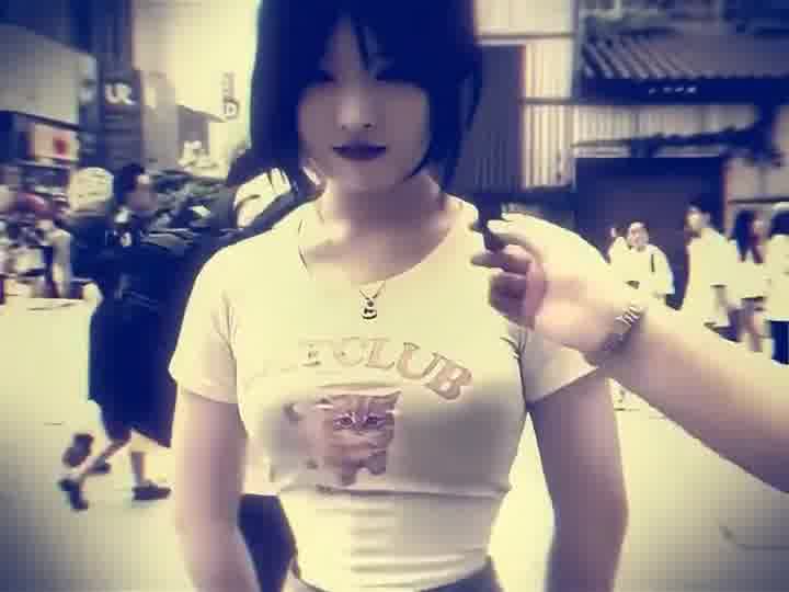 这小姐姐不挑