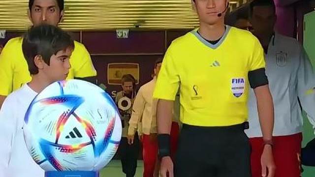 世界杯你是懂流量的，中国裁判马宁即将登场，FIFA这波操作，我直接给满分！