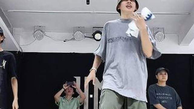 跳hiphop一直都好这口