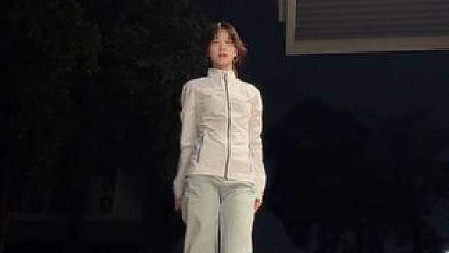 我对你爱爱爱不完