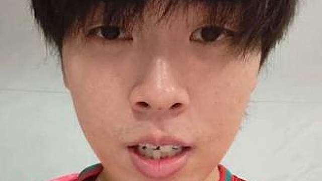 比利时1:1埃及，第一脚触球就完成了进球，有点陌生了啊卡库