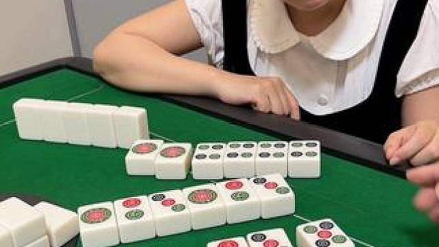这牌你告诉我怎么胡？