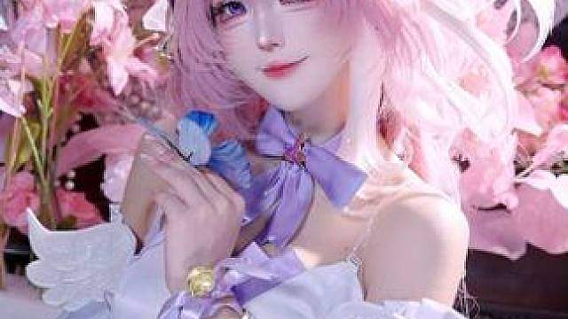 爱莉希雅穿什么都好看