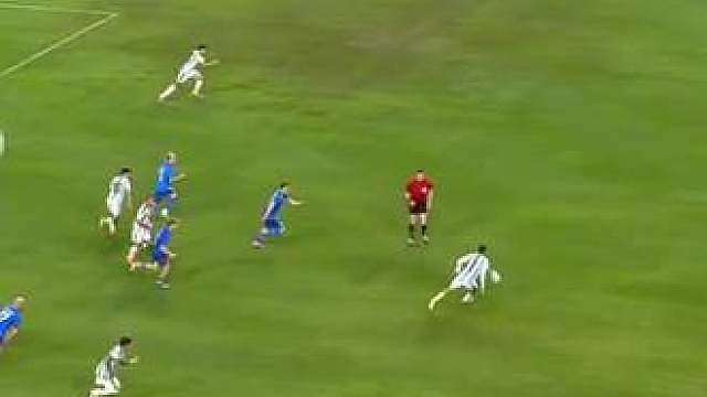 3:0 穩了 。今晚夜不算白熬了 。感謝男神梅西
