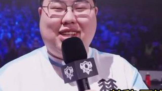 胖皇把自己的名言带到了TTG，直接放狠话把旁边的队友鹤辞都惊呆了