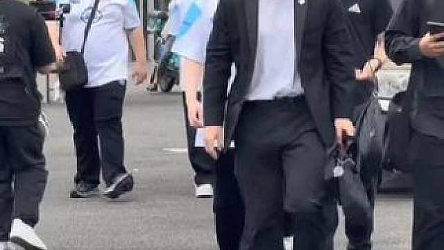 6月17号TTG小胖上班了 TTG首秀