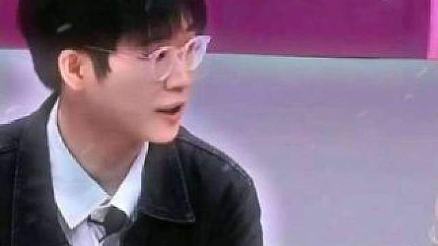 小胖的野核打法只有流浪能适配，TTG之前的打法都是打野前期带节奏，小胖来了必须要大改变，很难适配