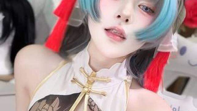 卖萌和装b好累 我就站在这呼吸俩下拜托你爱上我好不好