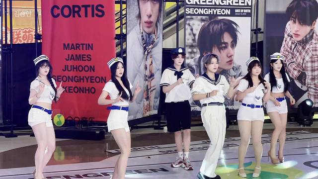 Kpop水手服大长腿，舞动青春