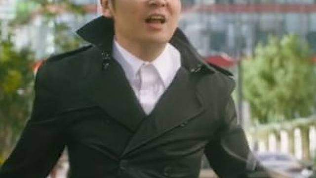 “哇哦 爱情”