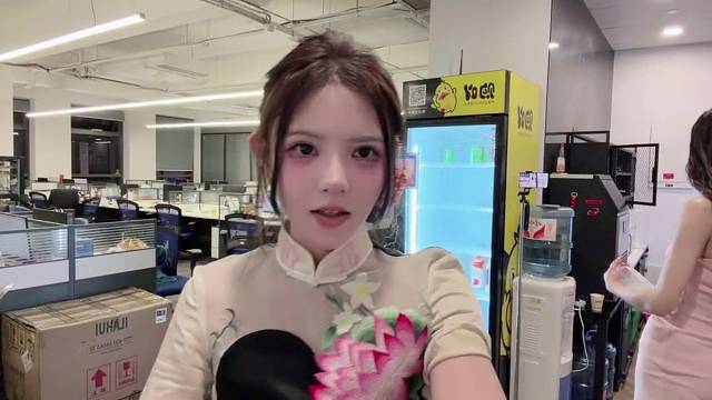 呆呆酱和子怡大冒险