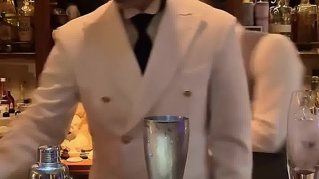 视觉效果拉满的顶级调酒秀