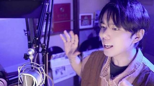 天赐7王铮亮&谭松韵《小半》到底哪里好听？ 音乐人说真话——和声设计很高级，问答式和声设计，情景剧式演唱。小亮哥全程弱混拿下大歌，谭松韵超常发挥像原唱？？