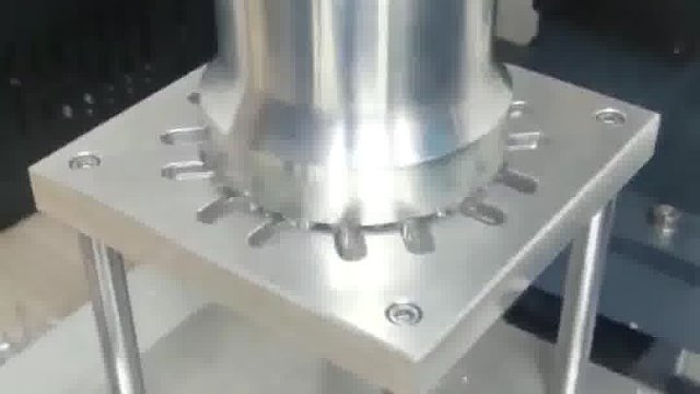 恒友音达超声波  超声波水口振落