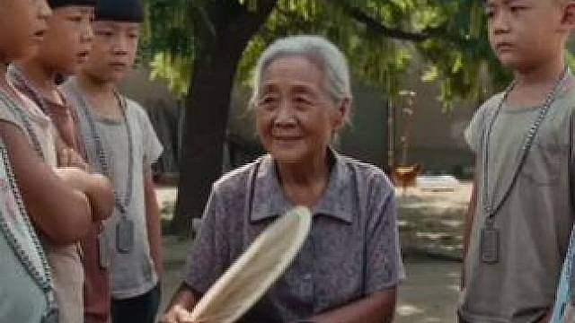 奶奶和孙子的日常生活