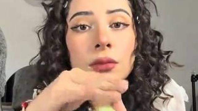 「Emma」让我安静的帮你做护肤
