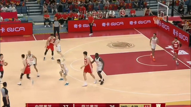 杨瀚森王俊杰毫无战术地位，最强的两个点没球权怎么打#篮球